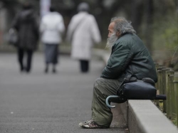 Experti začali hledat recept na bezdomovectví na fiktivním soudu