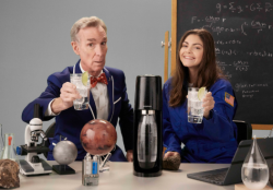 SodaStream se vrátil na Super Bowl doslova mimozemským spotem