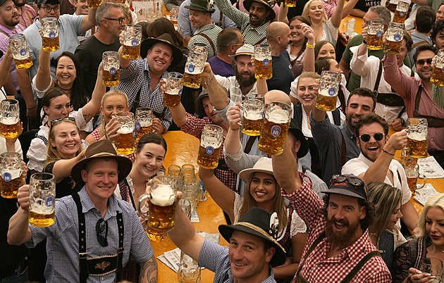 Oktoberfest má fascinující historii. Mnichov opět ožije pivem a hudbou