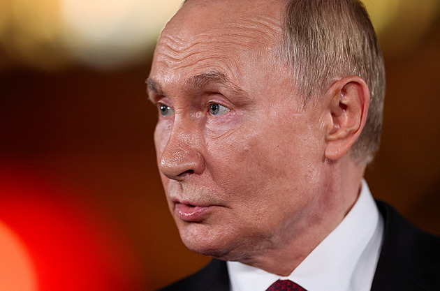Spravedlivá bitva, chválí Putin válku proti Ukrajině. Doněck a Luhansk si prý plní sny