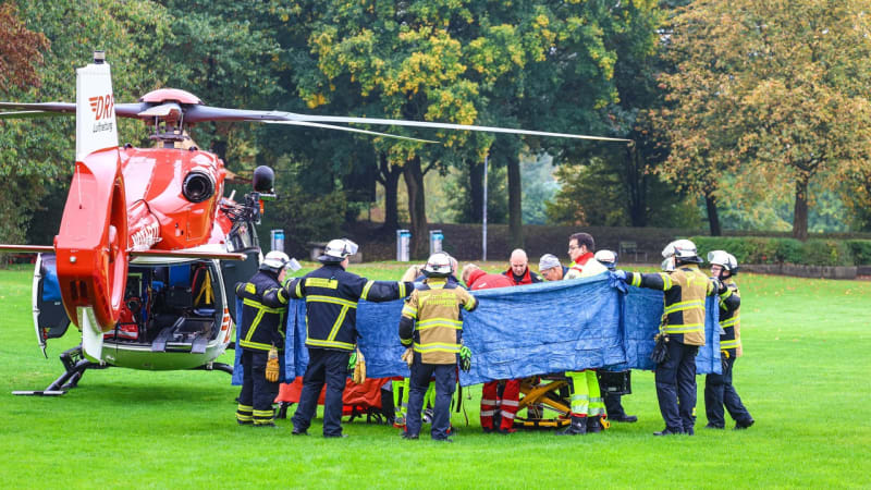 Brutální útok v Německu: Agresor pobodal starostku. Policie zadržela jejího adoptivního syna