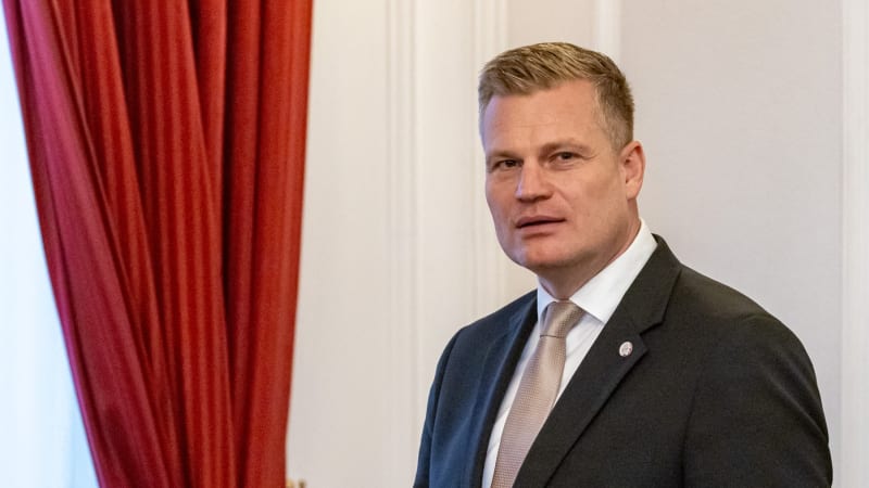 Turek zaslal na Hrad žádost o nový termín schůzky. Prezident má ale nabitý program