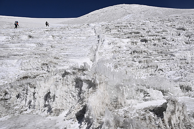Ledovce v Tádžikistánu i přes oteplování netají. Vědci věří, že zjistí cenné tajemství