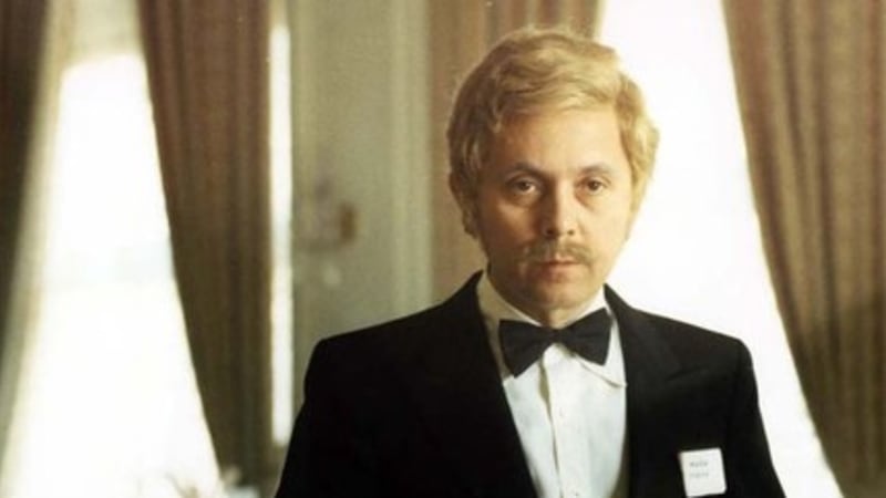 Vrchní, prchni: Menšíka i Bohdalovou cenzoři vystřihli