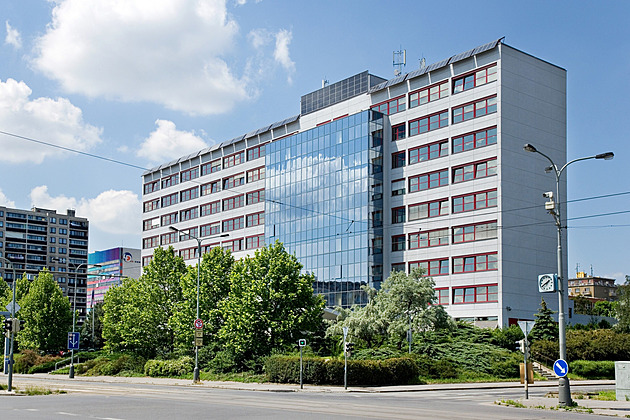 Evakuují ministerstvo životního prostředí kvůli podezřelému balíčku