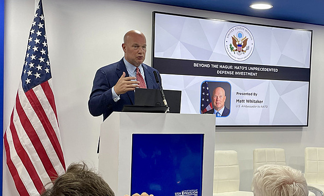 Velvyslanec USA kritizuje Česko za výdaje na obranu. Každý musí nést svůj díl, říká