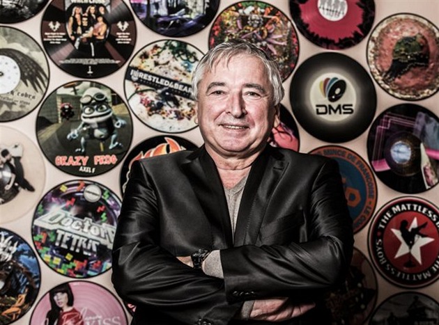 „Král vinylu“ Pelc za smrtelnou nehodu potrestán nebude. Soud stíhání zastavil