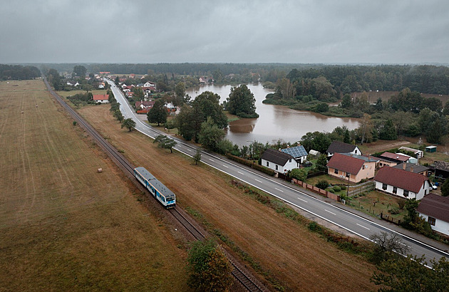 Železnice šetří. První stavbou podle nových pravidel bude trať do Českých Velenic