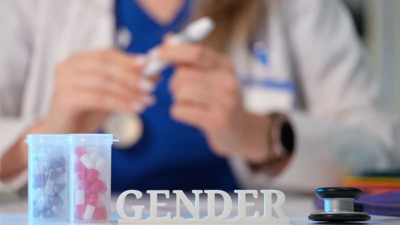 Žádostí o změnu pohlaví v Česku raketově přibývá. Pomoc hledají hlavně lidé do 19 let