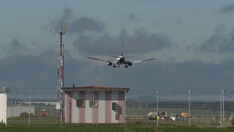 Rekord na českých letištích: Měla loni více cestujících než v předcovidovém roce 2019