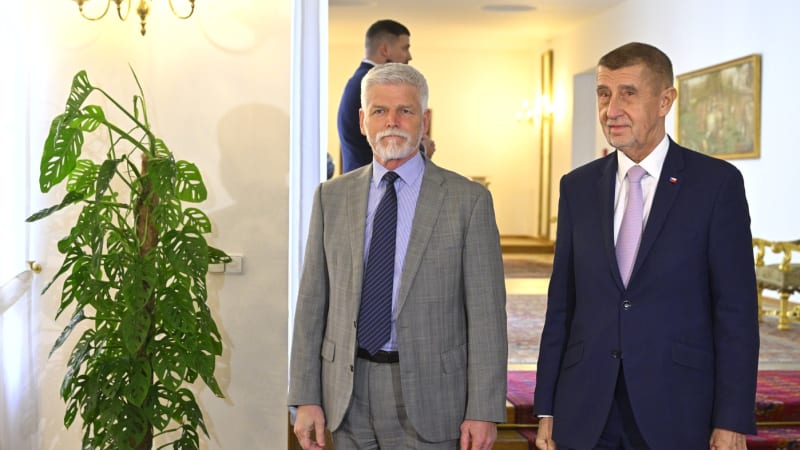 Na summit NATO pojedou Babiš, Macinka a Zůna, plánuje vláda. Pavel se nevzdává