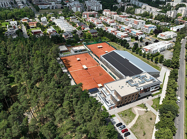 Nový areál v Hradci, nová Siniaková? Musí se všechno sejít, míní šéftrenér