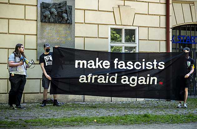 ONLINE Svátek práce: Bude se protestovat proti fašismu, Špidla odhalí novou stranu